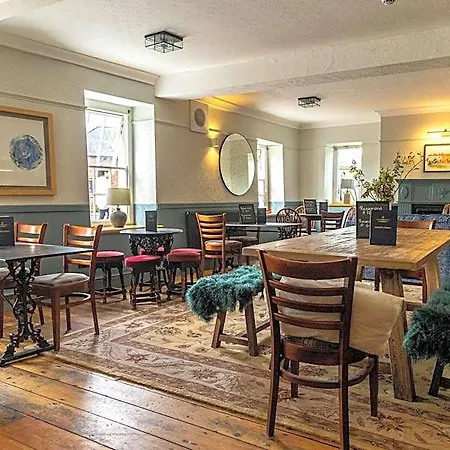 The Kings Arms Inn 4*