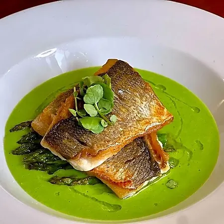 The Kings Arms Inn 4*
